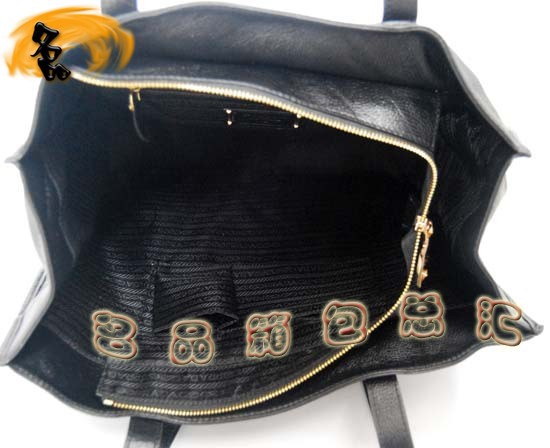 29161 Prada女包 普拉達(dá)包 Prada時(shí)尚休閑女士單肩包 最新款女包 黑色