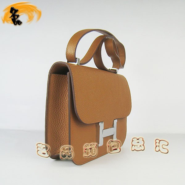 017 愛馬仕 新款H扣單肩包 經(jīng)典款兩用女包 淺啡色復(fù)古斜挎包 Hermes Constancec系列