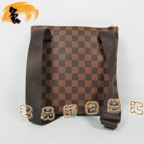 M41100 LV最新款 格仔男士休閑包 LV包 LV斜挎包 經(jīng)典棋盤格男包