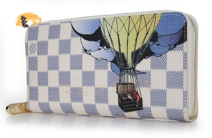 M63006 LV最新款 卡通畫版長款錢包 LV錢包 白色棋盤格女士錢夾 LV Zippy系列