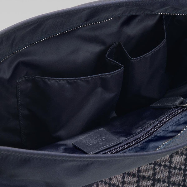 270410 �������¿� Gucciб��� �r���п����e�� Gucci�а� ���{ɫ