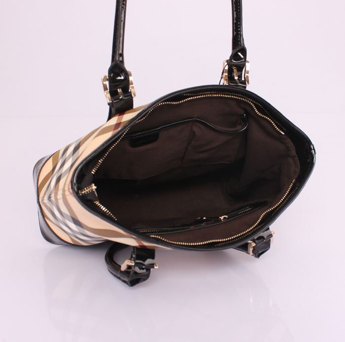 Burberry巴寶莉新款女包 8788克漆