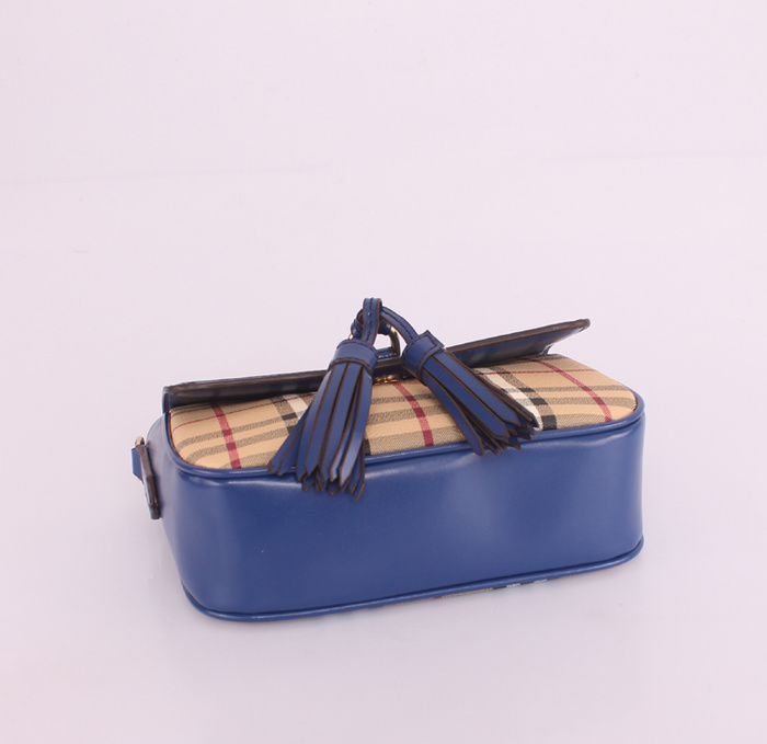 Burberry巴寶莉新款女包單肩斜跨 5001010淺藍