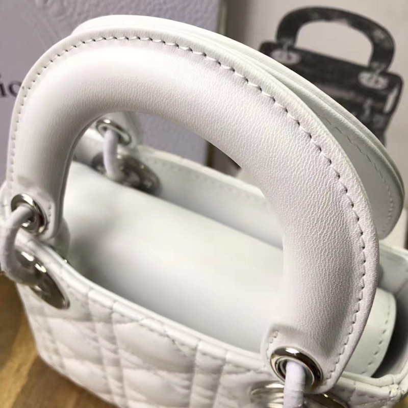 Dior迪奧 Lady Dior 經典迪奧戴妃包 三格 白色羊皮 銀扣