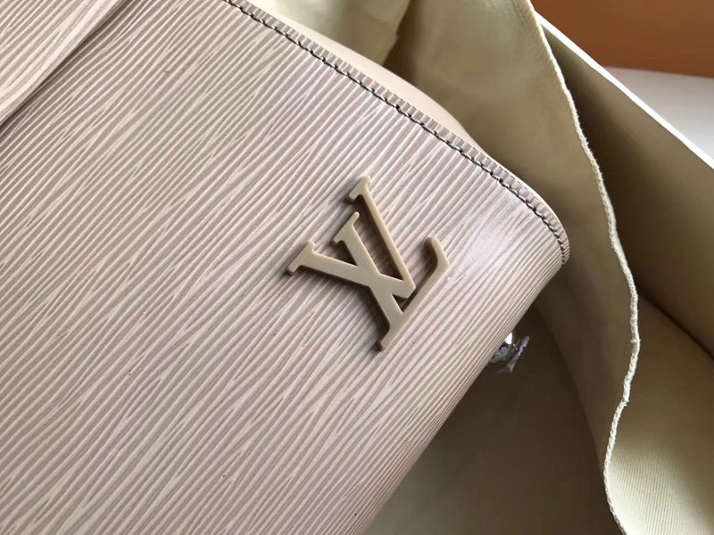 M41300 LV CLUNY MM 中號(hào)手袋 LV女包 LV真皮水波紋 LV手提包 奶茶色