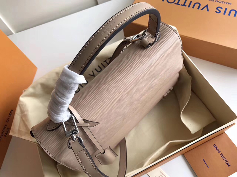 M41300 LV CLUNY MM 中號(hào)手袋 LV女包 LV真皮水波紋 LV手提包 奶茶色