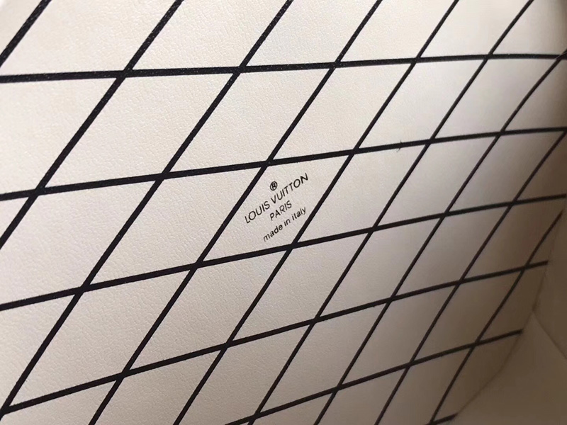 M43510 LV Petite Boite Chapeau 手袋 LV全皮女包 LV小圓包 銀色