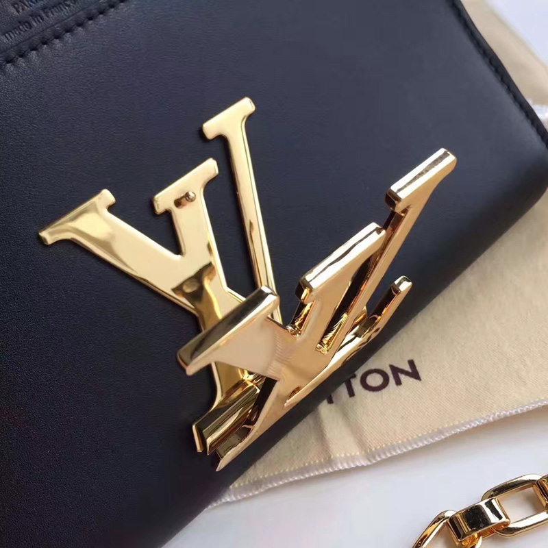 M94335 LV 路易威登 CHAIN LOUISE 手包 新款女士單肩包 黑色