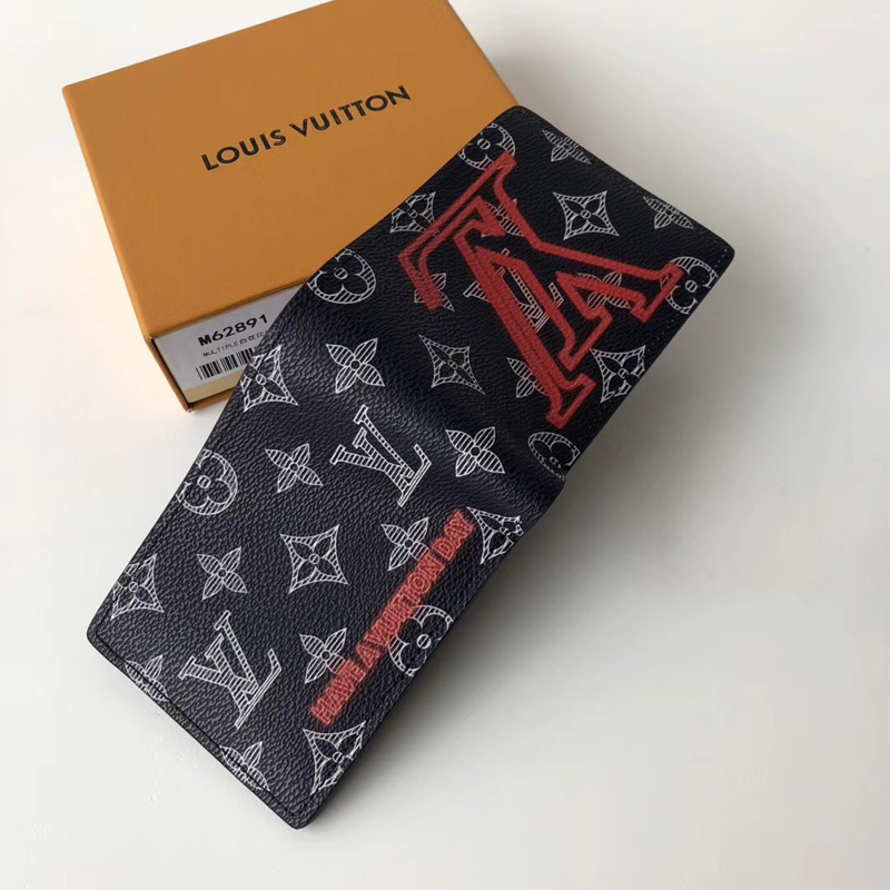 M62891 LV MULTIPLE 錢夾 LV錢包 LV倒掛logo字母系列 LV短夾