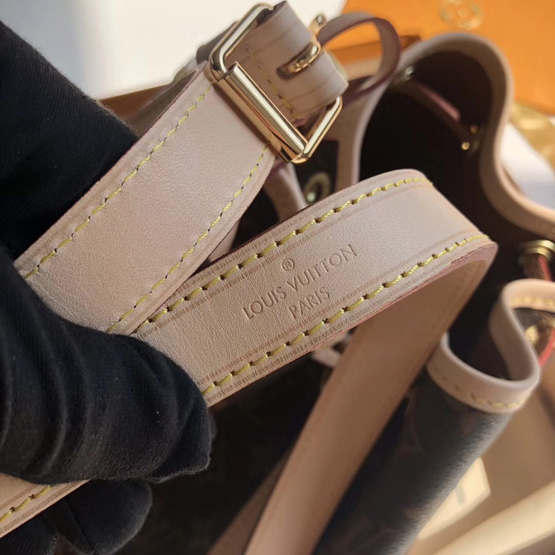 M40817 LV NOE BB 手袋 LV Monogram 帆布水桶包 LV女包 LV水桶包