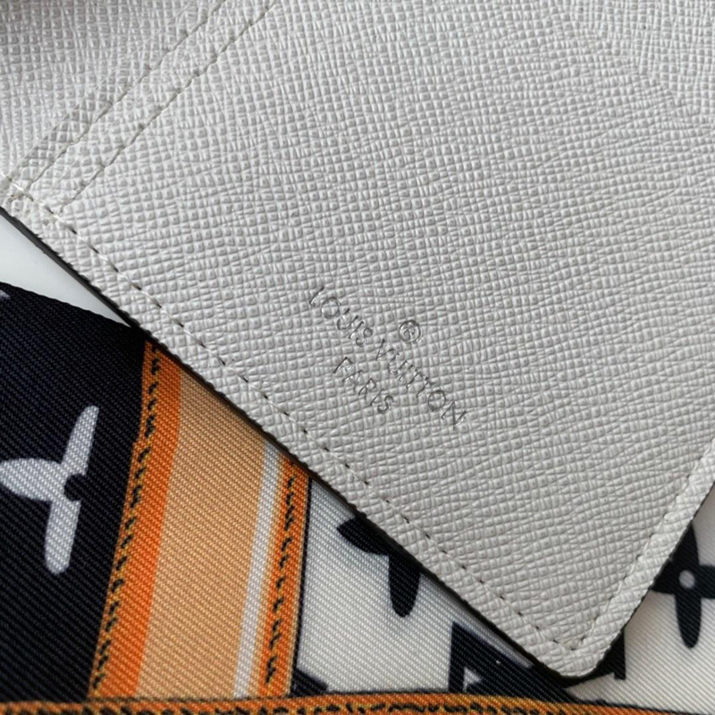 M67822 LV BRAZZA 錢夾 Monogram White 帆布錢包 LV西裝夾 白色