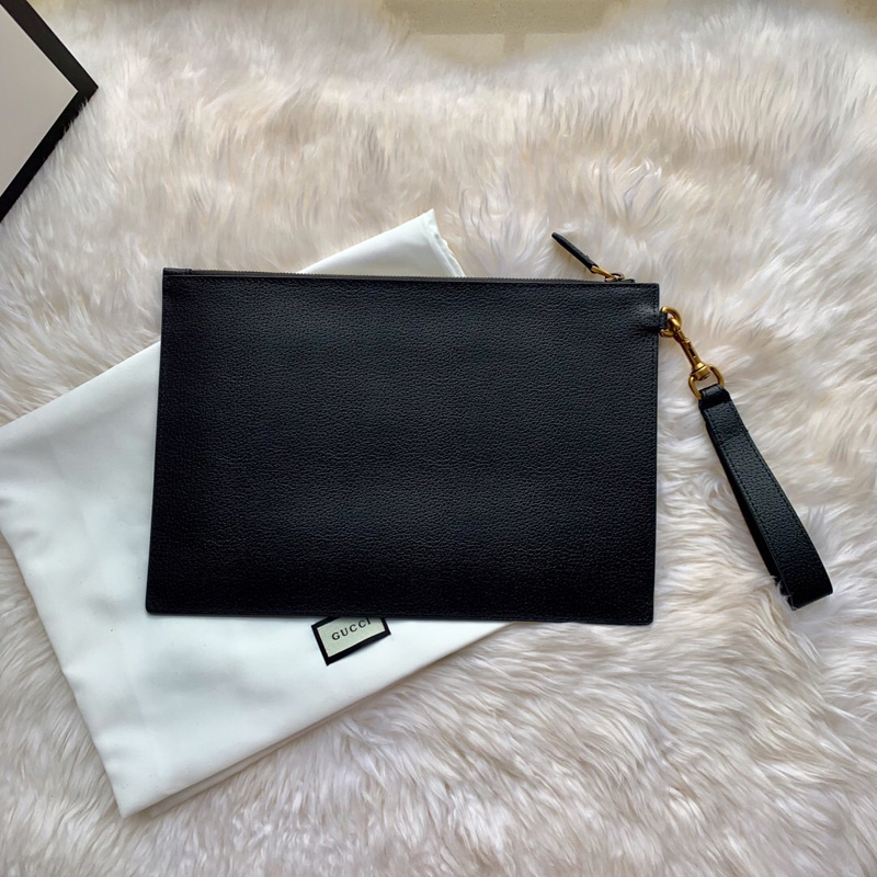 475317 Gucci GG Marmont系列皮革手拿包 蜜蜂金屬配件手包 黑色