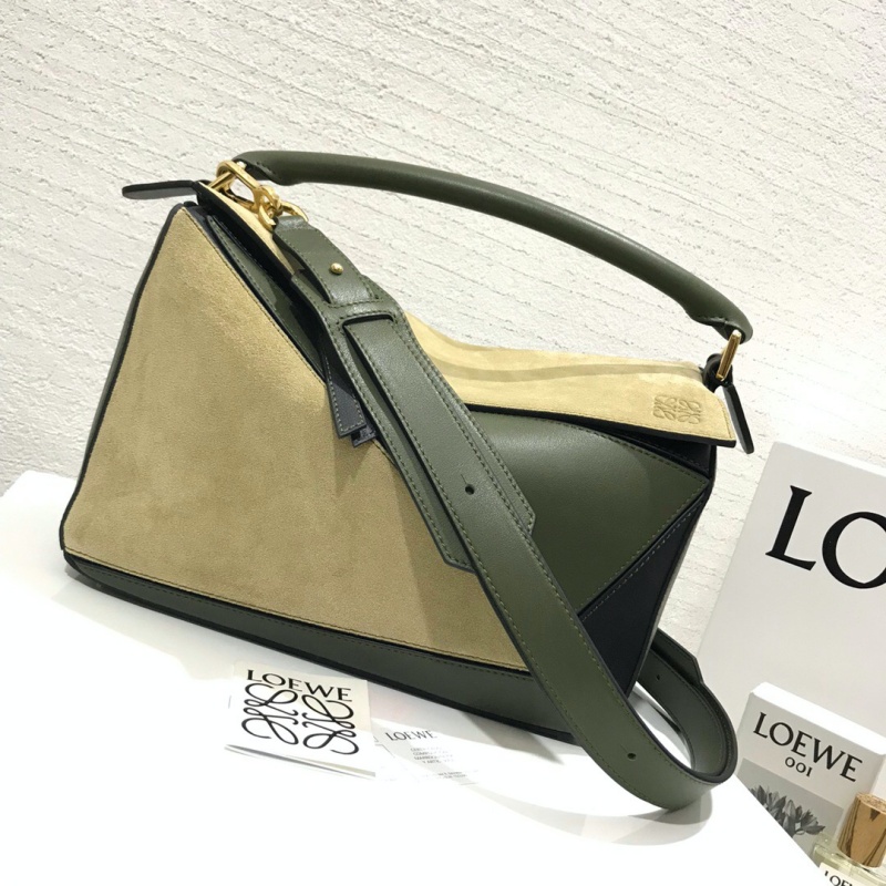 322 LOEWE羅意威 Puzzle Bag 中號(hào)羅意威幾何包 綠色拼色