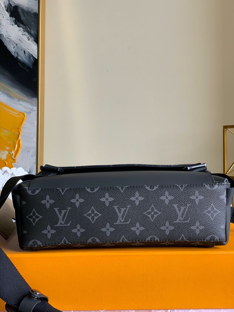 M40511 LV VOYAGER 小號郵差包 LV斜挎包 LV獨家原單質量