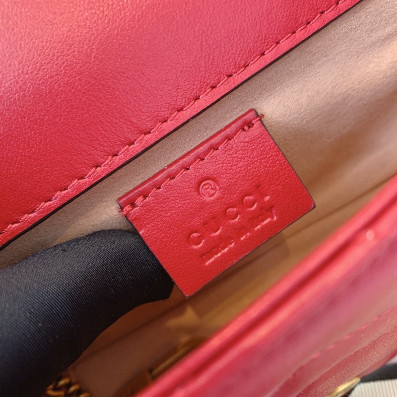 476433 Gucci GG Marmont系列絎縫皮革超迷你手袋 芙蓉紅