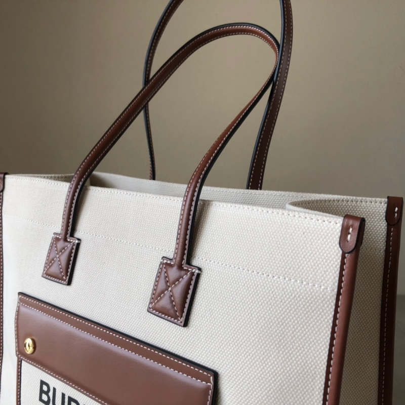 80441381 巴寶莉Burberry小號雙色帆布拼皮革 Freya 托特包 巴寶莉女包 棕色