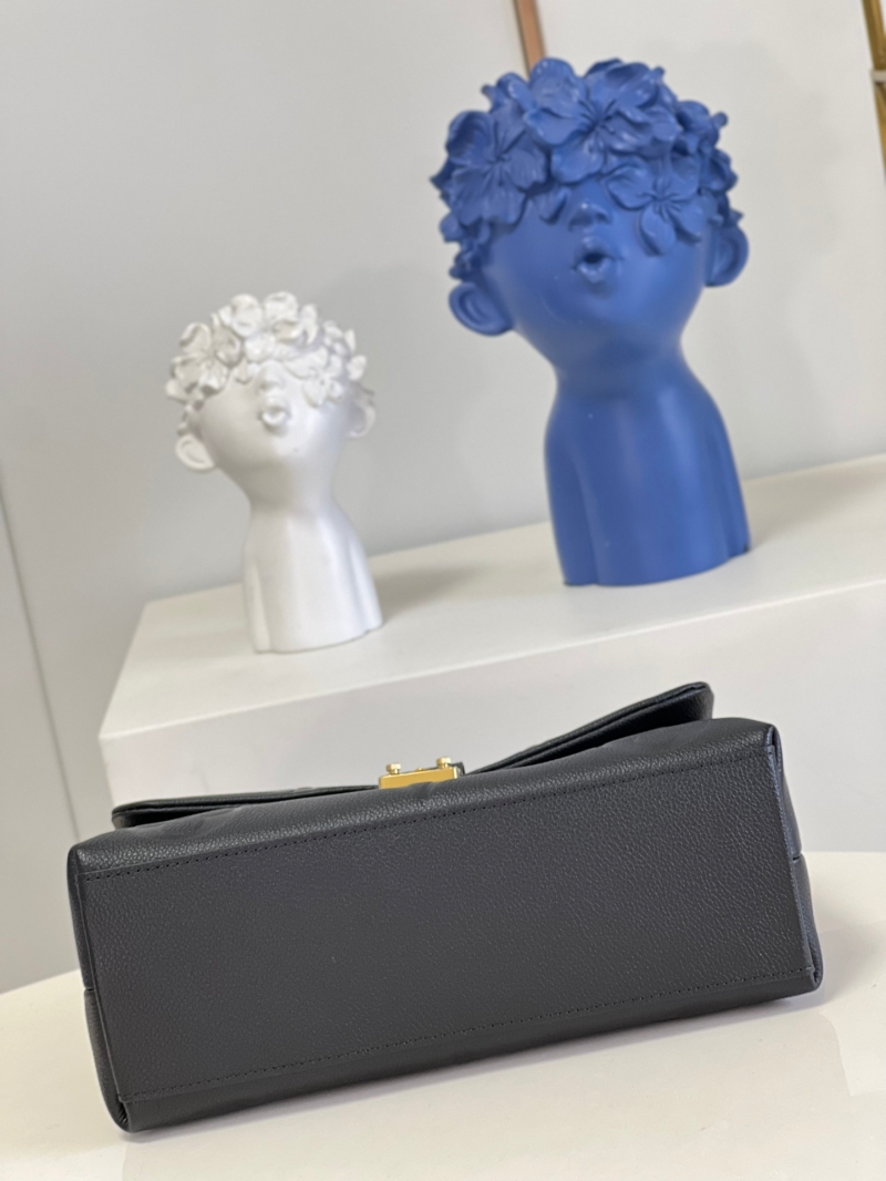 M45976 LV MADELEINE 中號手袋 壓紋皮革手提單肩包 黑色