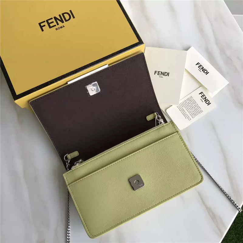 2346-A Fendi 2017新款 ROUND EYES主題 圓眼 精致小牛皮 鏈條包斜挎包 淺綠色