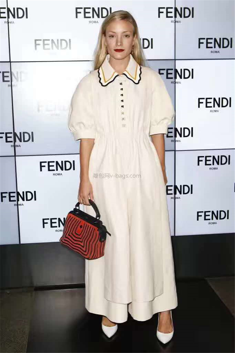 8785 FENDI 芬迪 小牛皮時(shí)裝秀款 水波紋 手提斜跨肩包 紅色