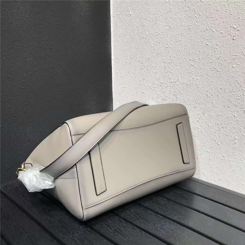 0124 Givenchy 紀梵希 2017新款 小牛皮 大號手提包肩包 灰色