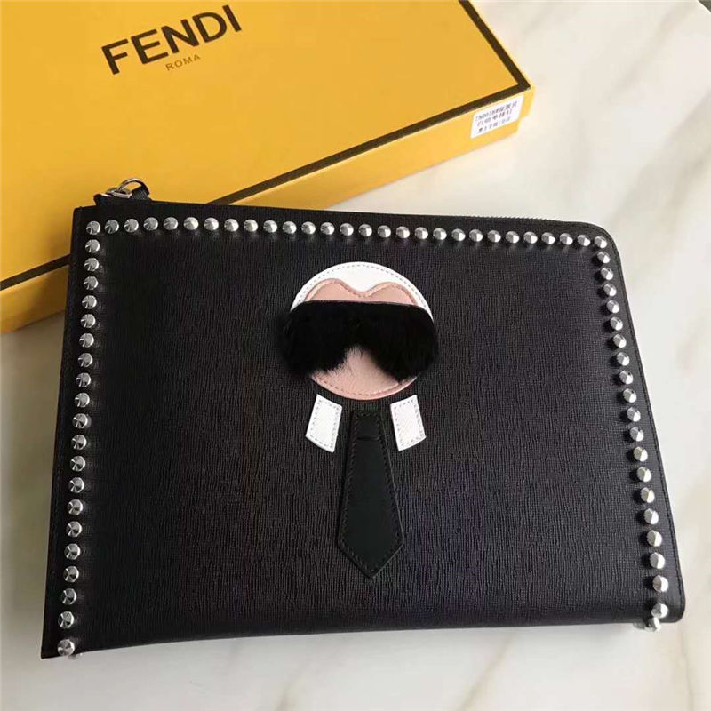 FENDI 0363克公仔 芬迪手拿包 老佛爺造型 芬迪錢包