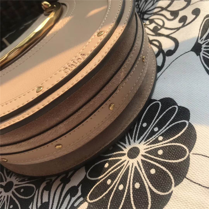 Chloe 蔻依 17秋冬 Pixie手環(huán)包 磨砂拼皮 圓形手提包 卡其色