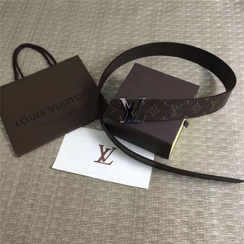 M9043U LV Initiales 雙面腰帶 LV皮帶 LV男士腰帶 啡色銀扣