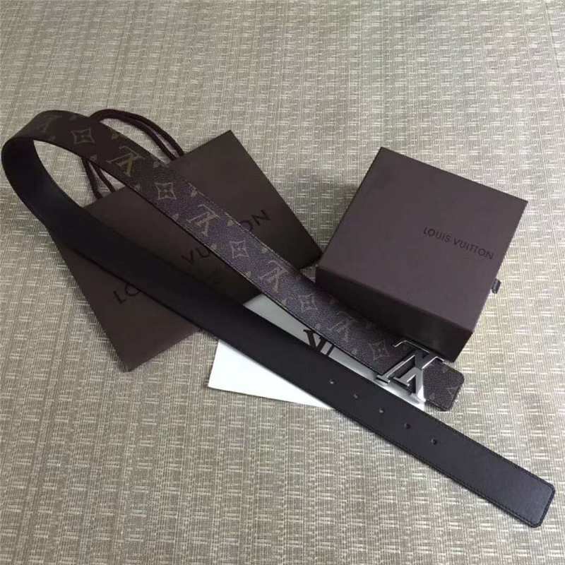 M9043U LV Initiales 雙面腰帶 LV皮帶 LV男士腰帶 啡色銀扣