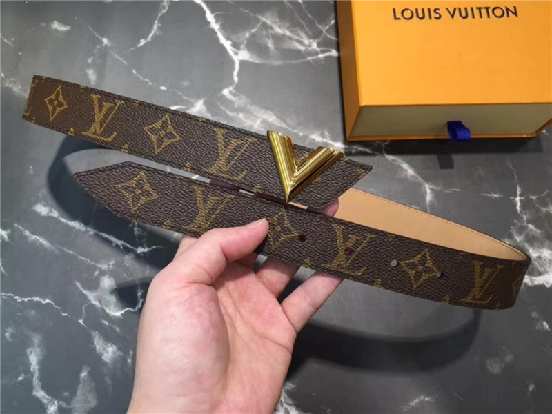 M9020 LV路易威登 全新系列 全新 V標(biāo)志 女士腰帶 啡色老花