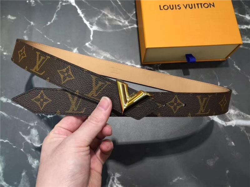 M9020 LV路易威登 全新系列 全新 V標(biāo)志 女士腰帶 啡色老花