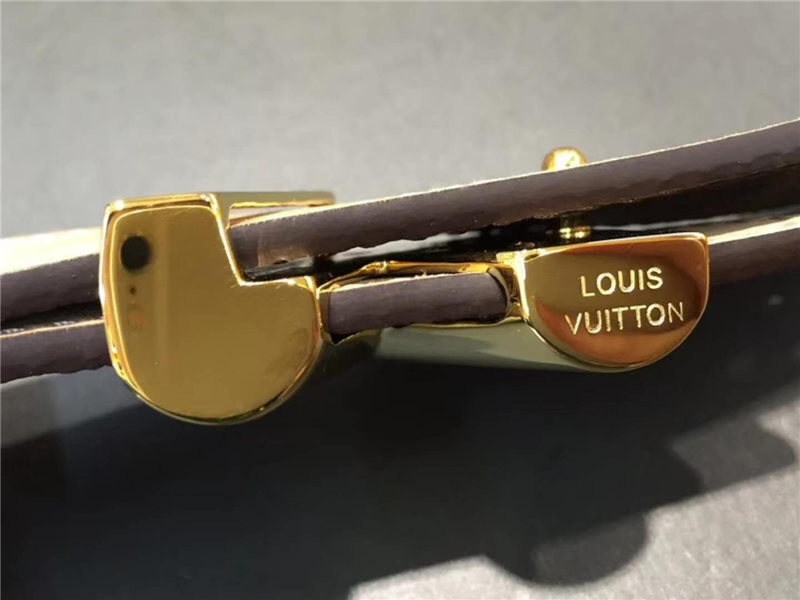 M9020 LV路易威登 全新系列 全新 V標(biāo)志 女士腰帶 啡色老花