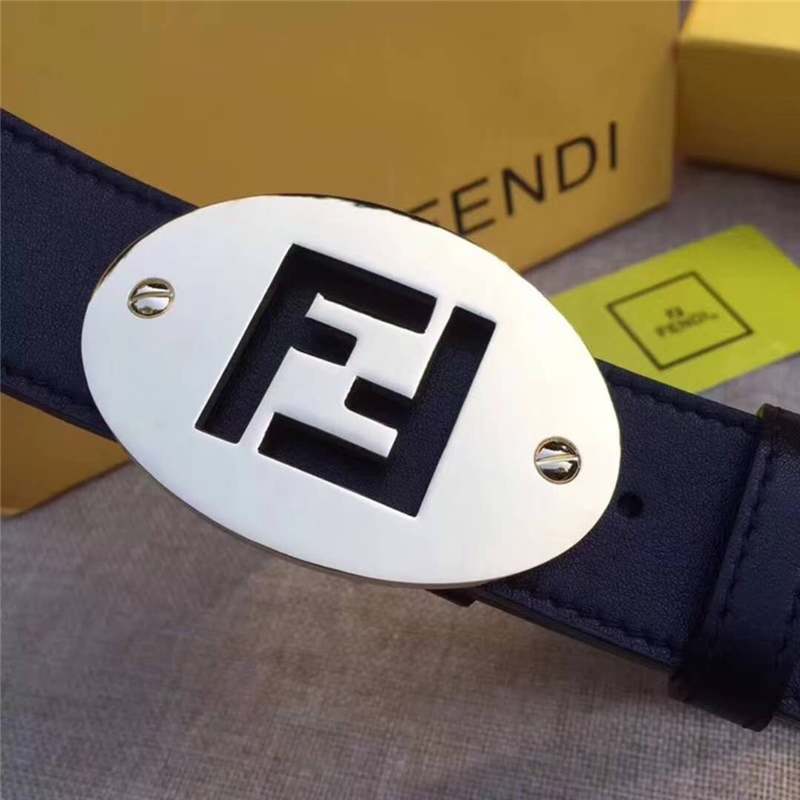 Fendi芬迪 小牛皮 雙F標志 橢圓金扣 光滑皮 男士腰帶