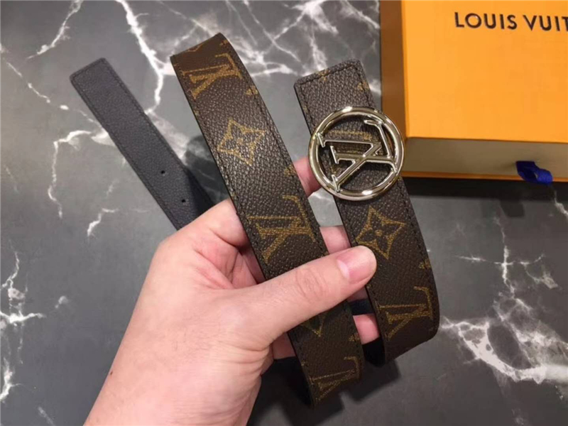 LV 新款 LV Circle 圓形LV字母 鋼扣 雙面腰帶 啡配黑