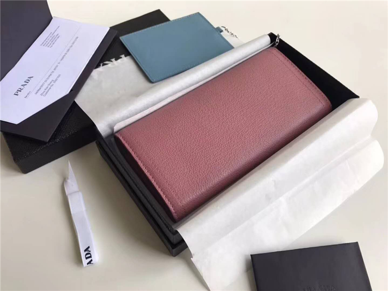 PIMH132 Prada普拉達 進口小牛皮 撞色 長款錢夾 粉配藍