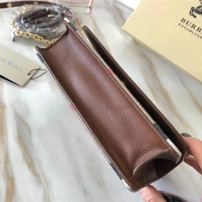 Burberry女包 官方新款 巴寶莉斜挎包 手拿包肩包