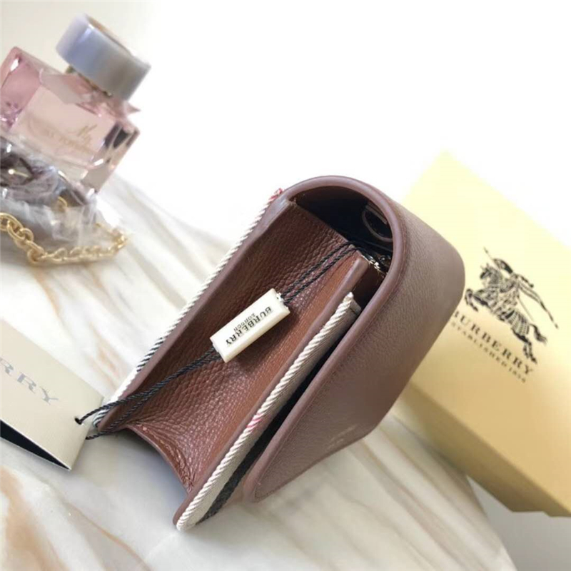 Burberry女包 官方新款 巴寶莉斜挎包 手拿包肩包