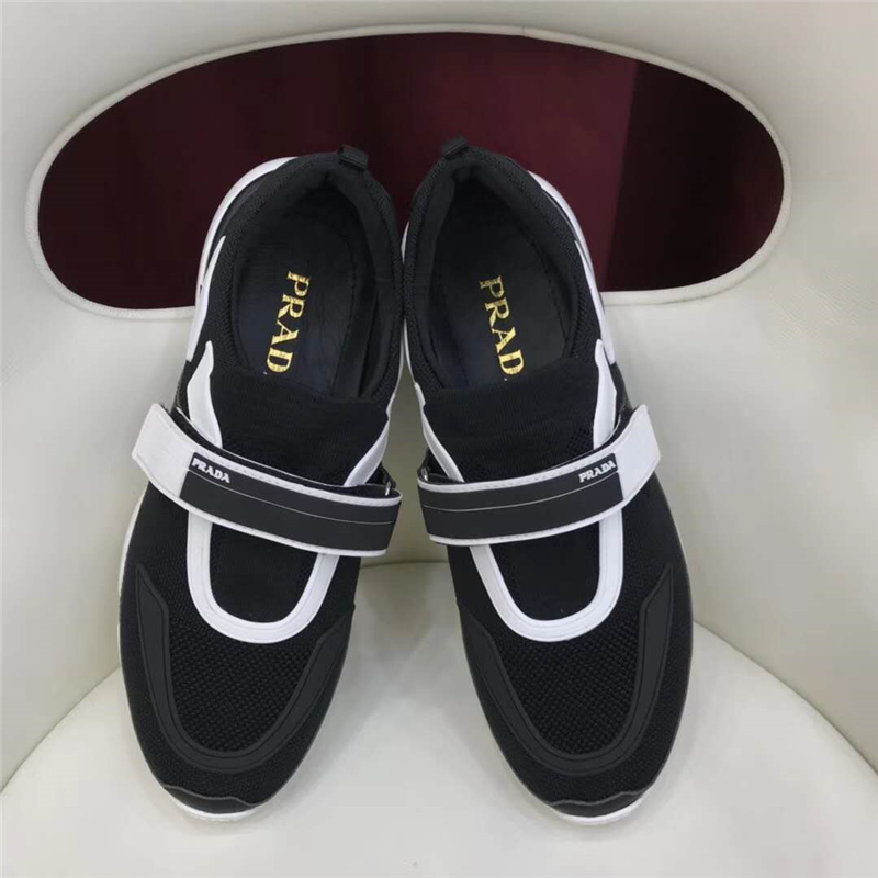 PRADA 普拉達(dá)運(yùn)動(dòng)鞋 PRADA休閑鞋 進(jìn)口網(wǎng)紗 時(shí)尚款
