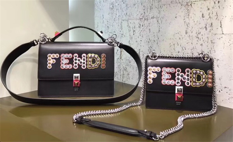 1381 FENDI芬迪 KANI翻蓋手袋 玻璃鉚釘 芬迪女包 斜背包包