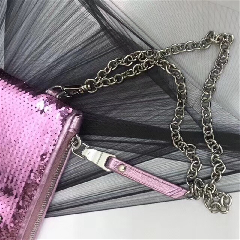 5NH81C MIUMIU專柜新款 手工珠刺繡 亮片單肩手拿包 粉紫