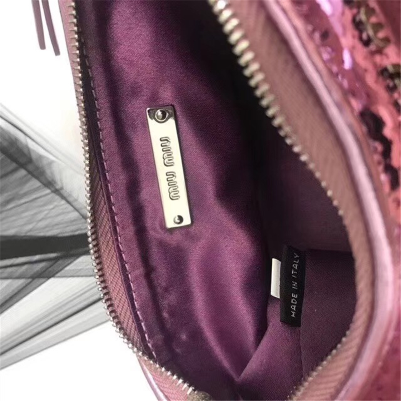 5NH81C MIUMIU專柜新款 手工珠刺繡 亮片單肩手拿包 粉紫