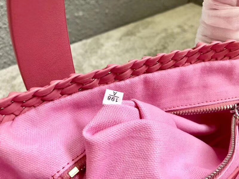 5BA077 MIUMIU專柜新款 人造皮革 編織手袋 手提 菜籃子包 粉色