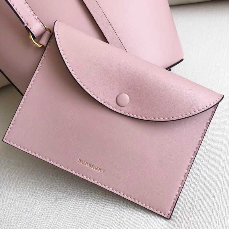 40732811 巴寶莉新款子母包 The Bucket 小號 皮革水桶 粉色