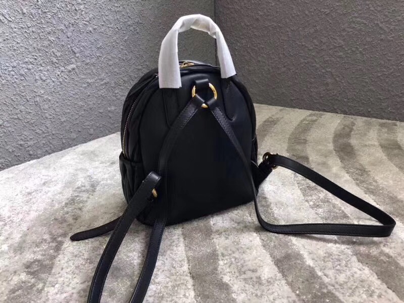 5BZ015 MIUMIU繆繆 專柜新款 提花凸紋羊皮 小號雙肩包 黑色