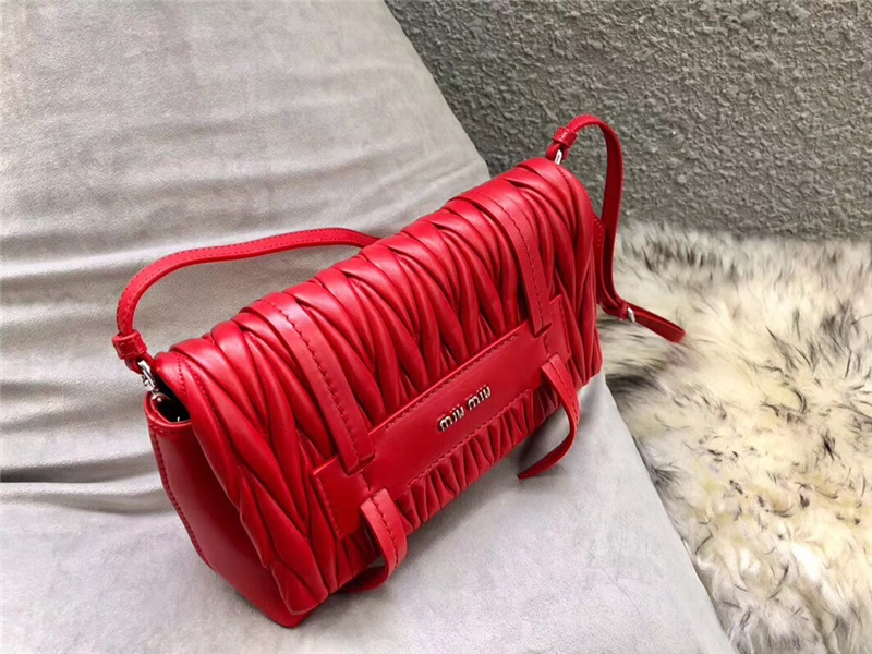 5BD076 MIUMIU繆繆 專柜新款 Grace Lux 小羊皮 單肩斜跨包 紅色