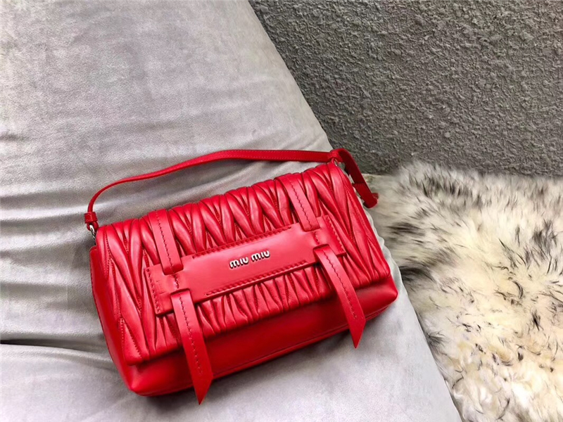 5BD076 MIUMIU繆繆 專柜新款 Grace Lux 小羊皮 單肩斜跨包 紅色
