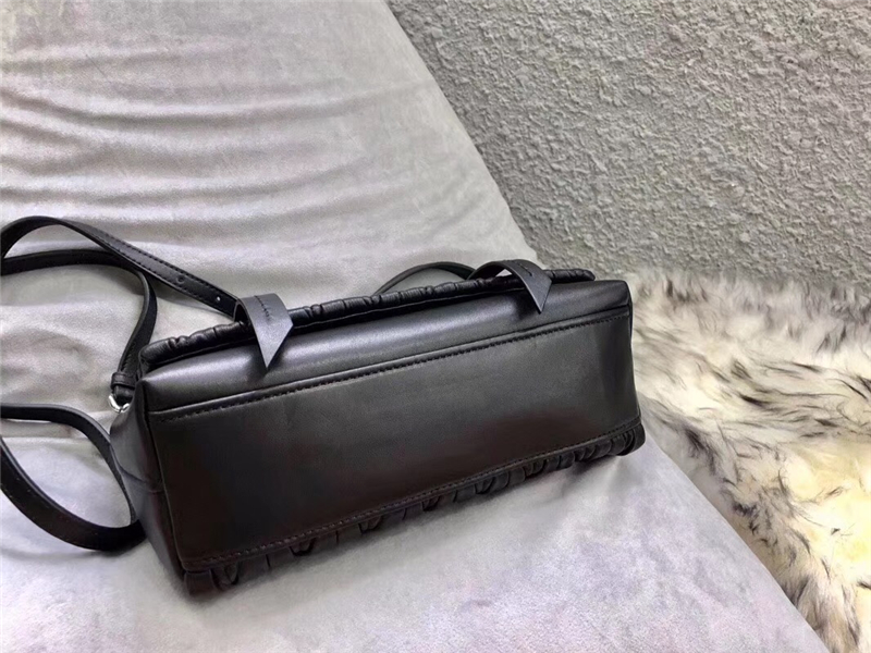 5BD076 MIUMIU繆繆 專柜新款 Grace Lux 小羊皮 單肩斜跨包 黑色