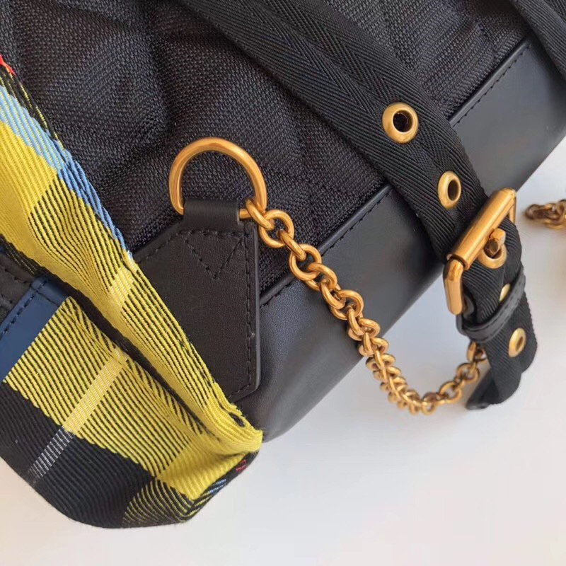 Burberry背包 巴寶莉軍旅背包 巴寶莉軍包 博柏利尼龍包 格紋色調(diào)