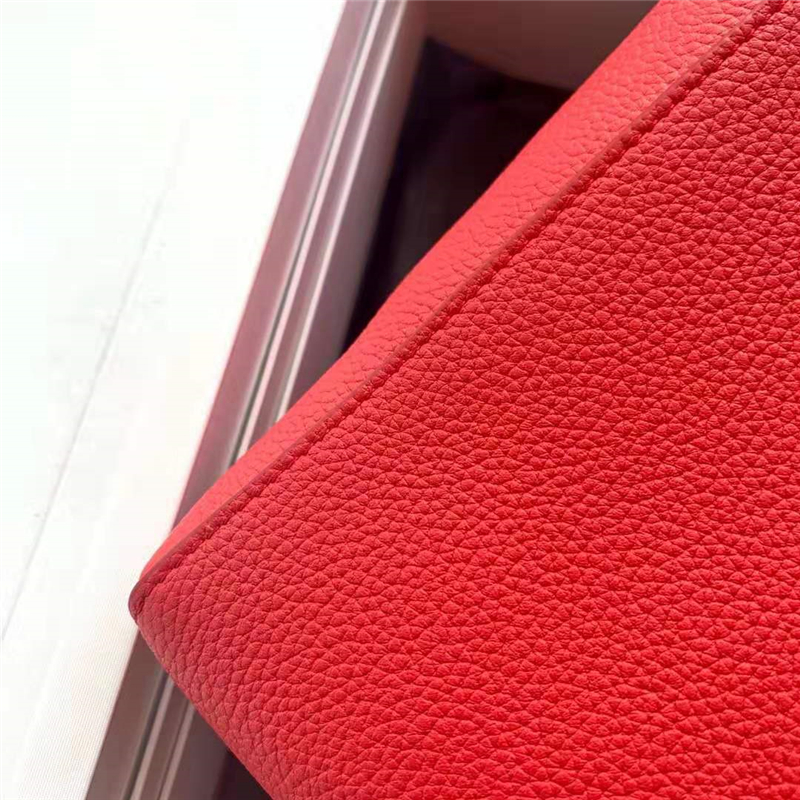 189303 Celine手袋 SANGLE BUCKET 小號 粒面小牛皮 Celine水桶包 紅色