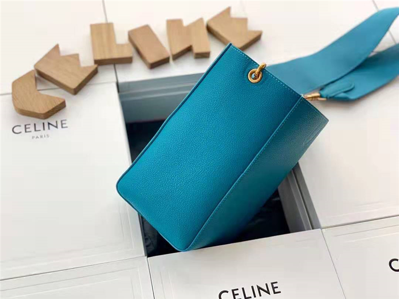 189303 Celine手袋 SANGLE BUCKET 小號 粒面小牛皮 Celine水桶包 亮藍色