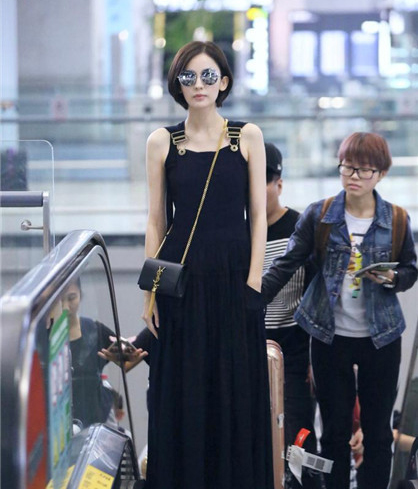 Ů�ǹ�����������YSL朗l������